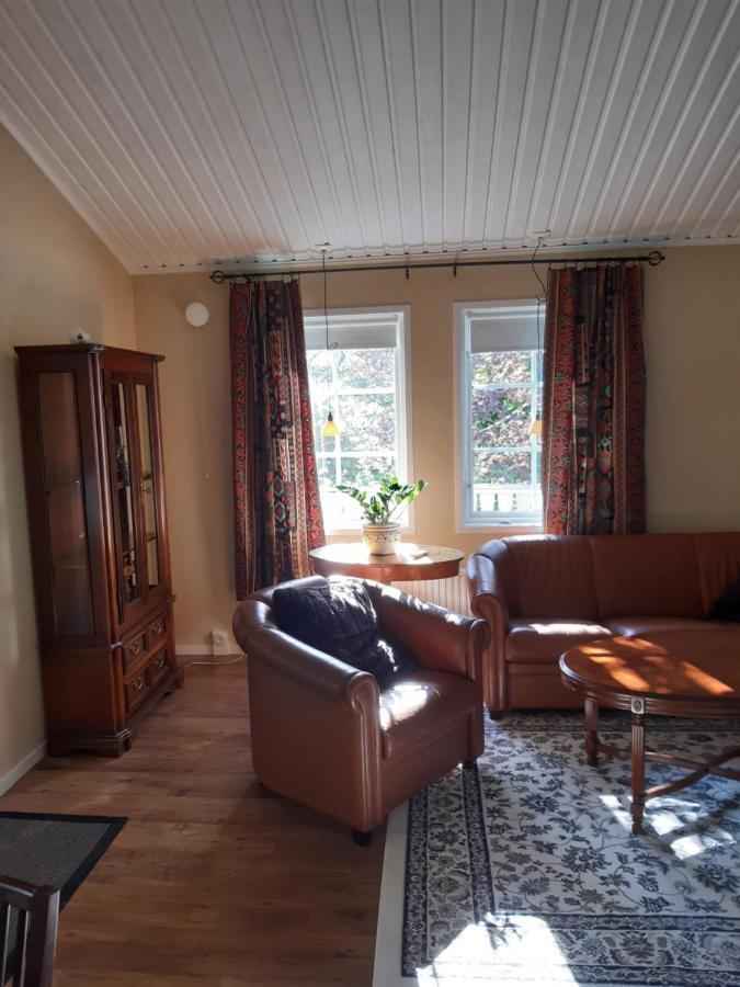 The Cottage Badelunda Västerås Buitenkant foto