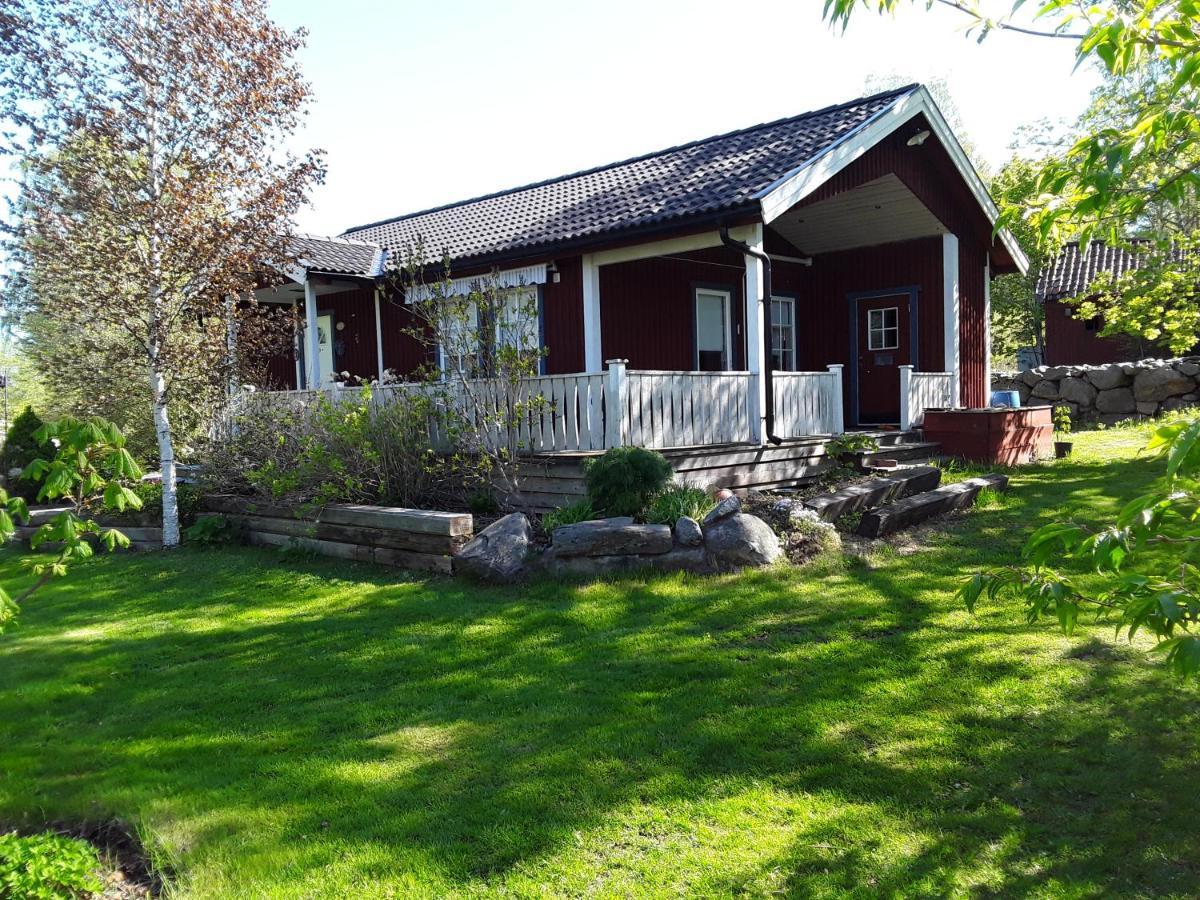 The Cottage Badelunda Västerås Buitenkant foto